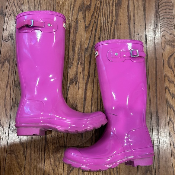 Hunter Glossy Hot Pink Waterproof Rain Boots - Picture 3 of 8